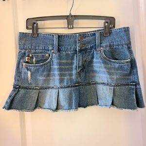 Sz 22 Hydraulic Distressed Denim Mini-Skirt